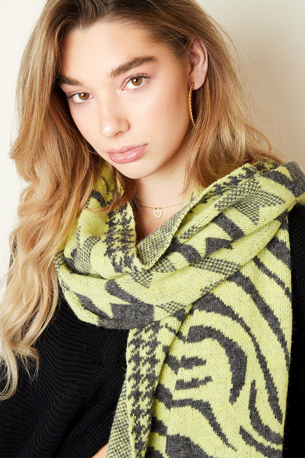 Scarf cozy winter Yellow Acrylic h5Picture3